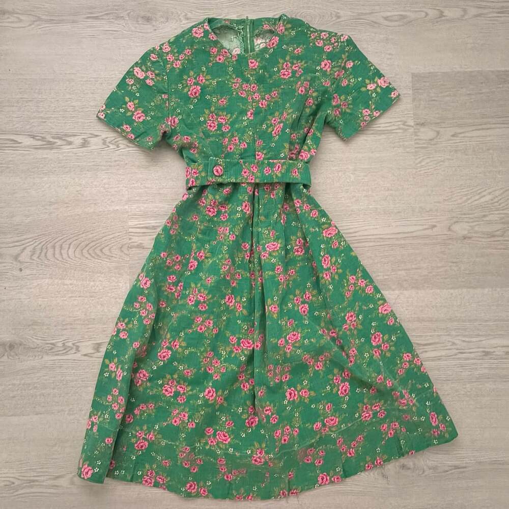 Vintage 1970s Floral Print Cotton Green Midi Dress